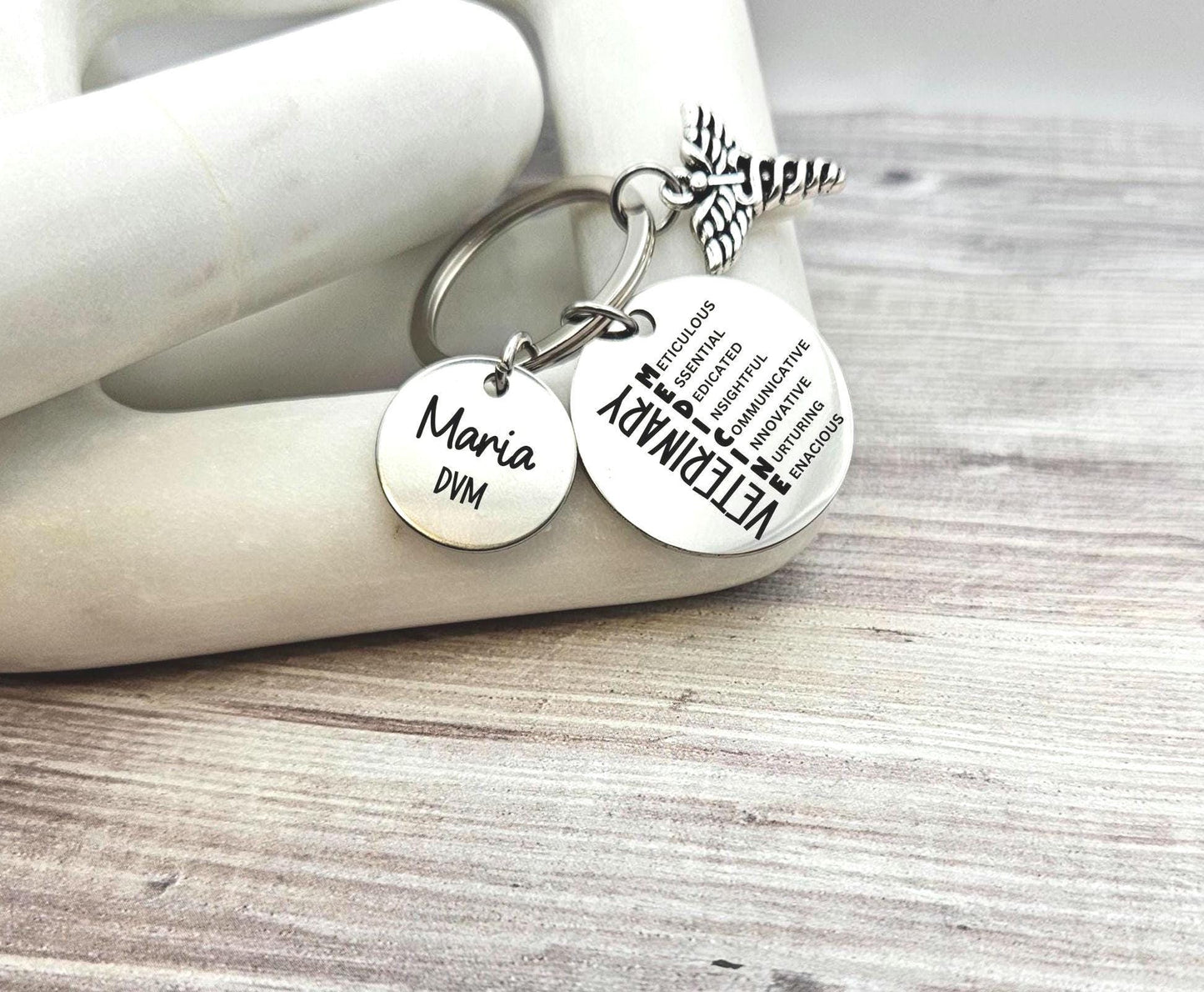 Personalized Veterinary Medicine Engraved keychain paw print veterinary Key Ring Gifts custom graduation keychain vet tech gift key ring