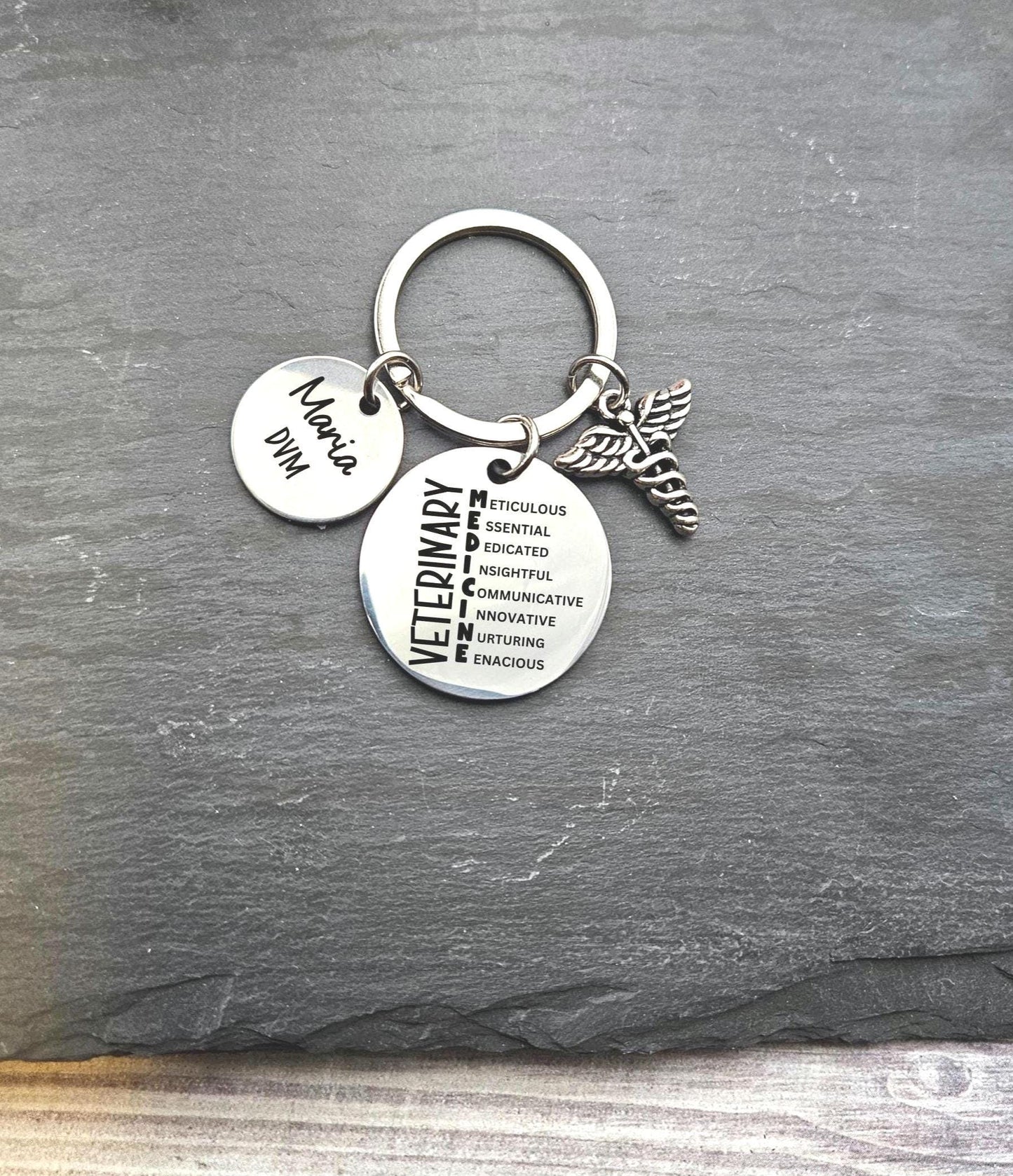 Personalized Veterinary Medicine Engraved keychain paw print veterinary Key Ring Gifts custom graduation keychain vet tech gift key ring